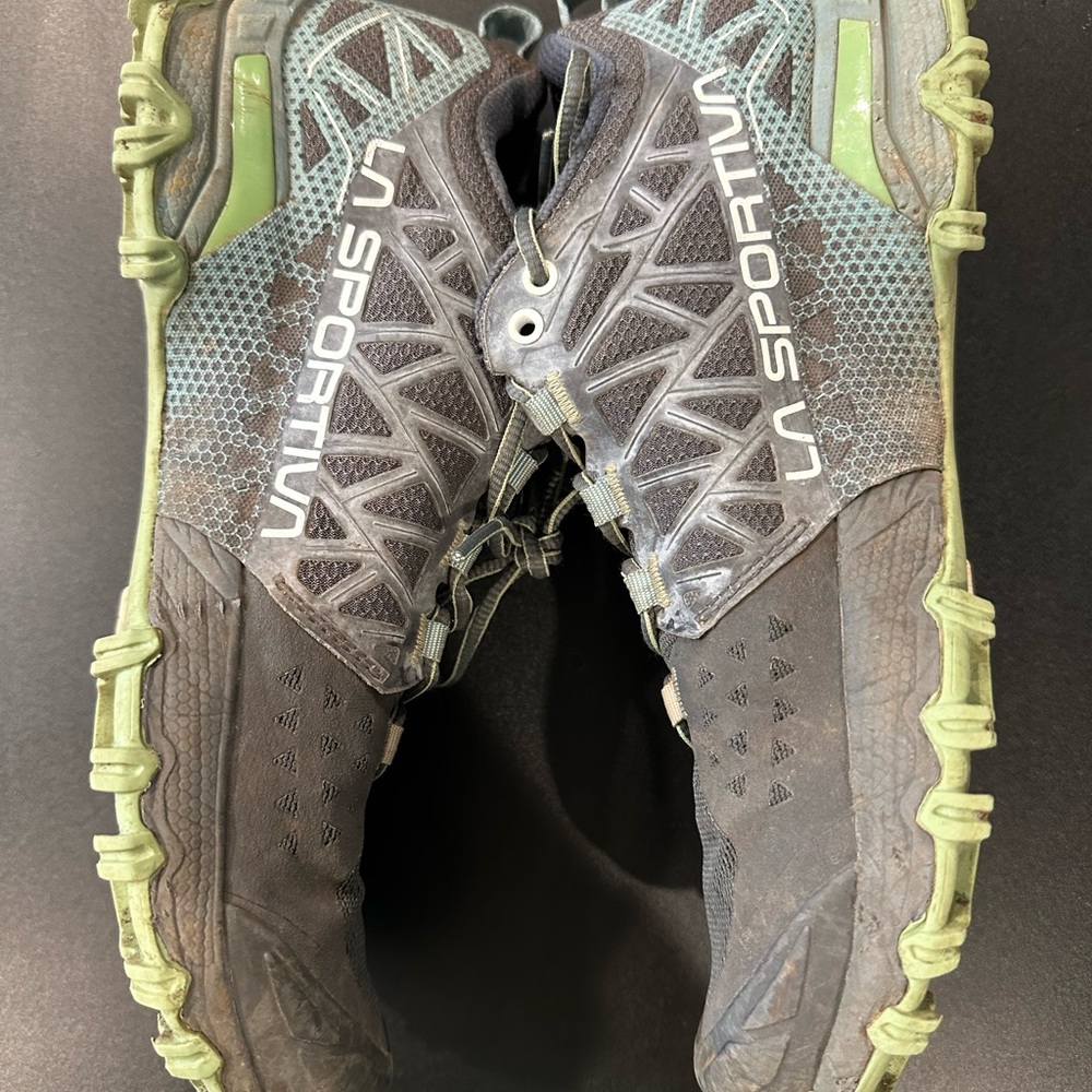 La Sportiva Bushido II GTX Trail Athletic Sneakers Women's 9 Carbon Mist